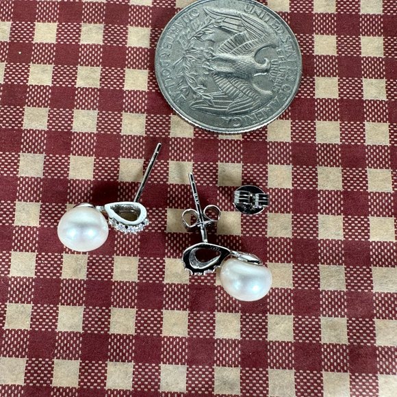 NEW Fancy Genuine Pearl & CZs Stud Earrings in Real Silver (not plated) - Picture 8 of 9